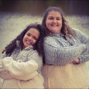 Meet your Poshers, Holly & Heather